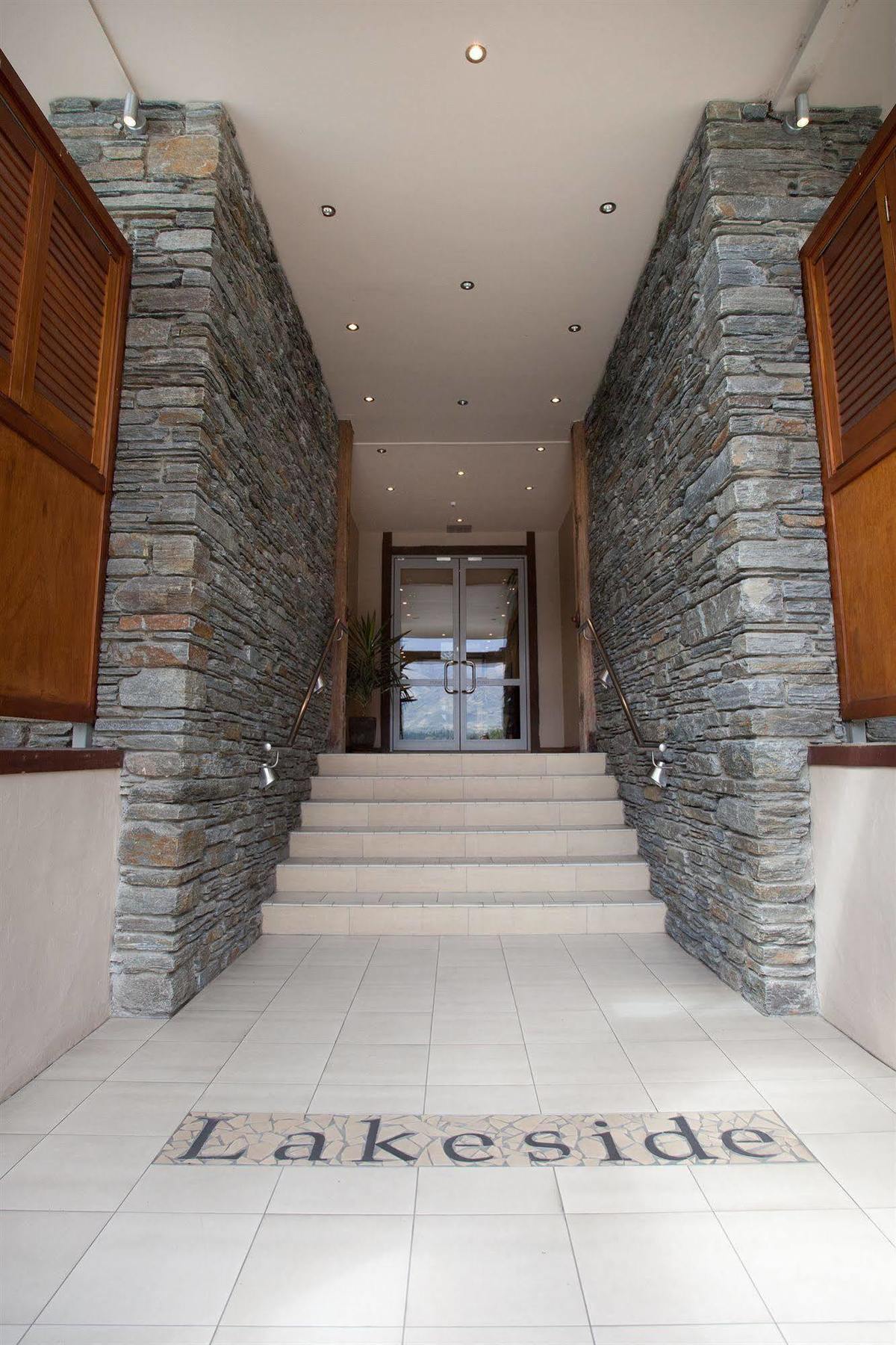 וואנאקה Lakeside Apartments מראה חיצוני תמונה